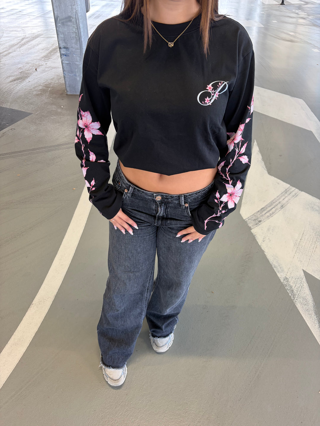 MIDNIGHT BLOOM LONGSLEEVE BLACK